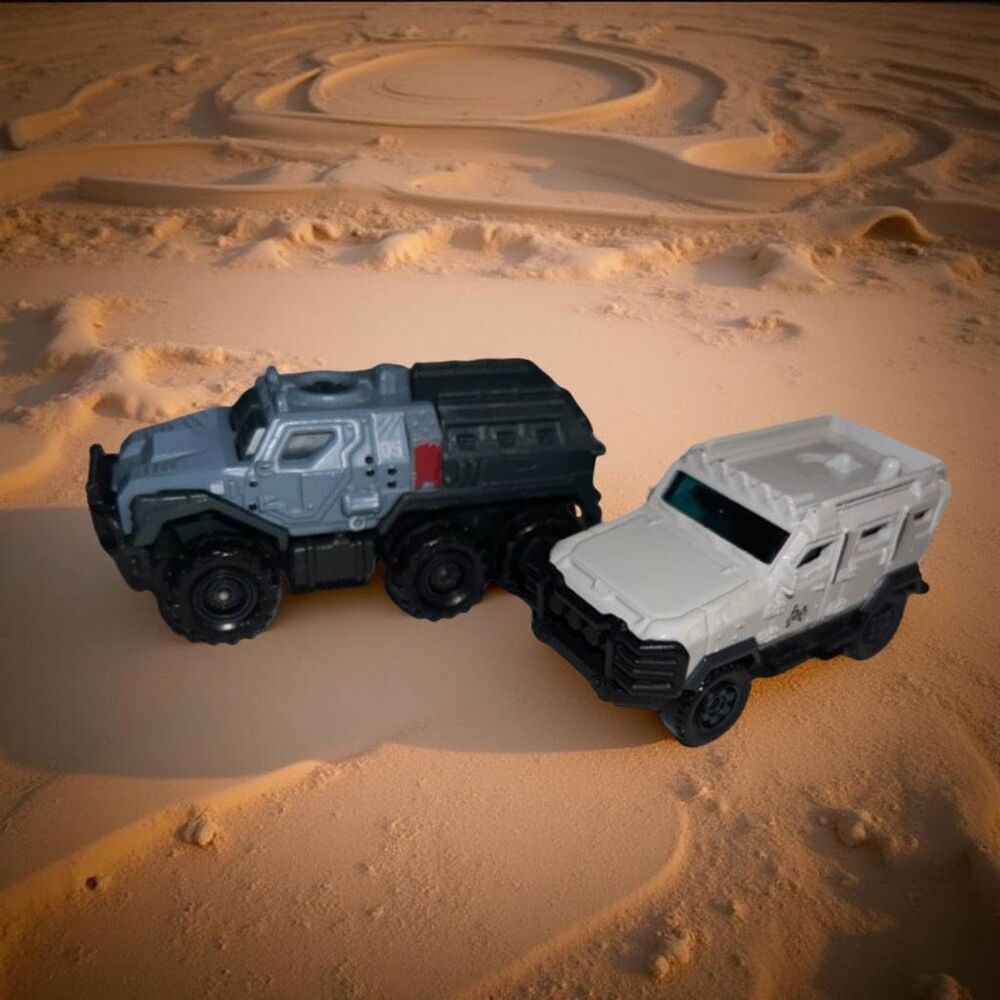 2 Matchbox Jurassic World Vehicles Textron Tiger & Armor Truck Diecast Cars
